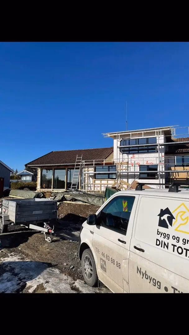 Effektiv bygg- og gravearbeid i Bærum med erfarne fagfolk, fokus på kvalitet og sikkerhet, for boliger og næringsbygg.